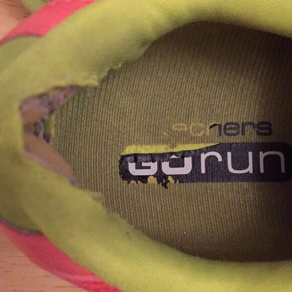 Skechers size 8.5 fluorescent colors used worn - Picture 7 of 8